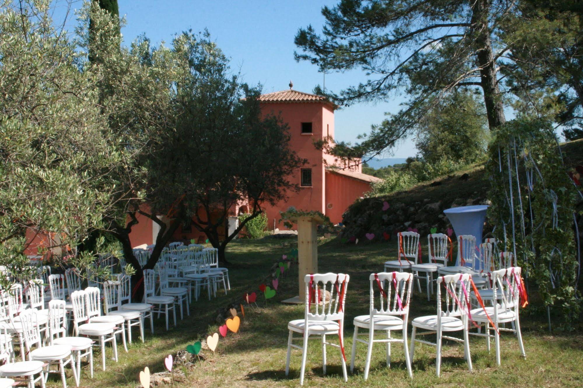 Domaine Rabiega Hotel Flayosc Екстериор снимка